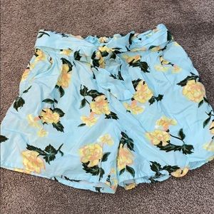 Flowy justice shorts size 10